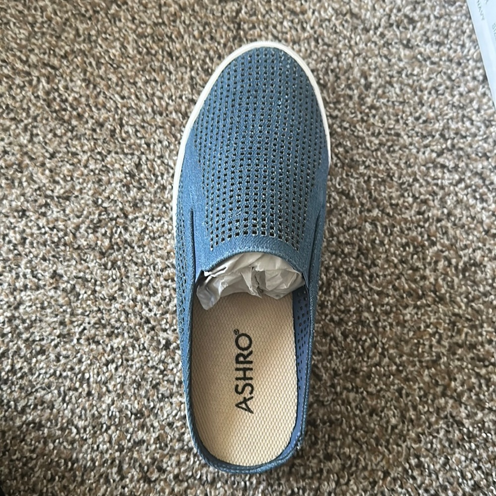 Ashro navy slip ons